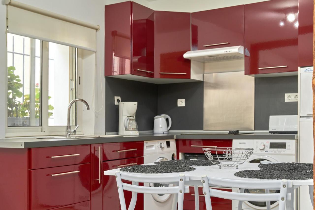 Apartment 250 M From The Beach Almuñécar Екстериор снимка